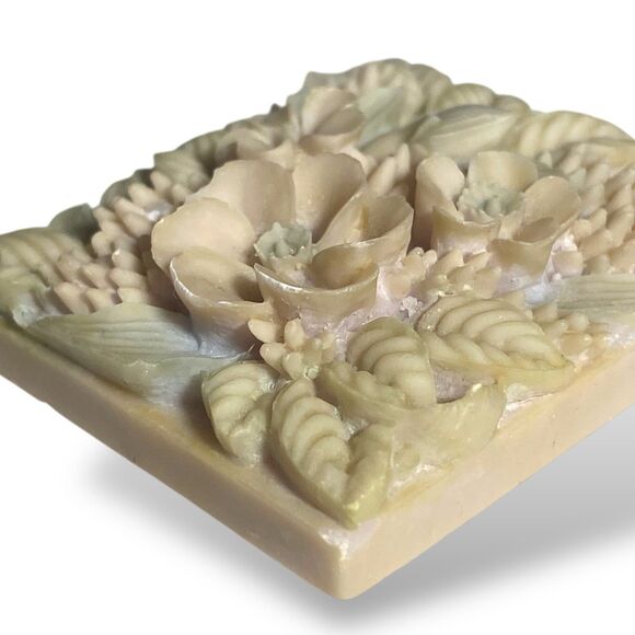 VINTAGE Floral Top Mini Small Trinket Jewelry Pill Box Miniature Carved Lid - Picture 7 of 10